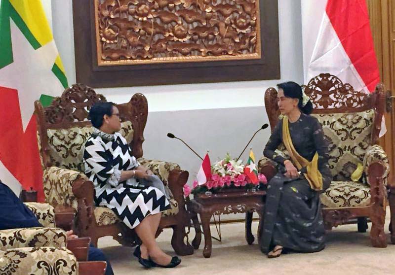Menlu Retno Marsudi Akan ke Bangladesh setelah Temui Aung San Suu Kyi